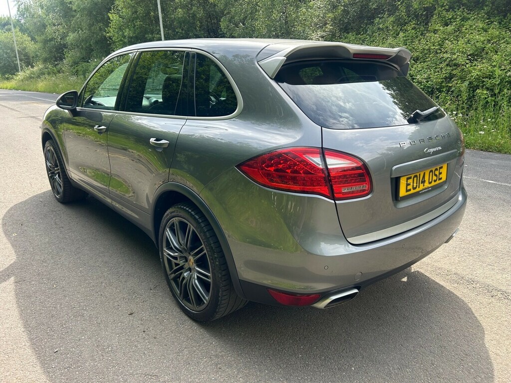 Porsche Cayenne Platinum Edition Tiptronic S Low Mileag EO14OSE Grey #4