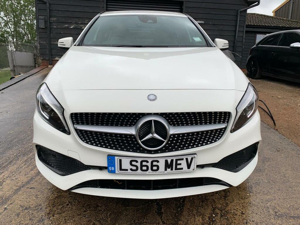 Mercedes-Benz A Class A180d Amg Line Premium 7G-dct Euro 6 Ss LS66MEV White #2