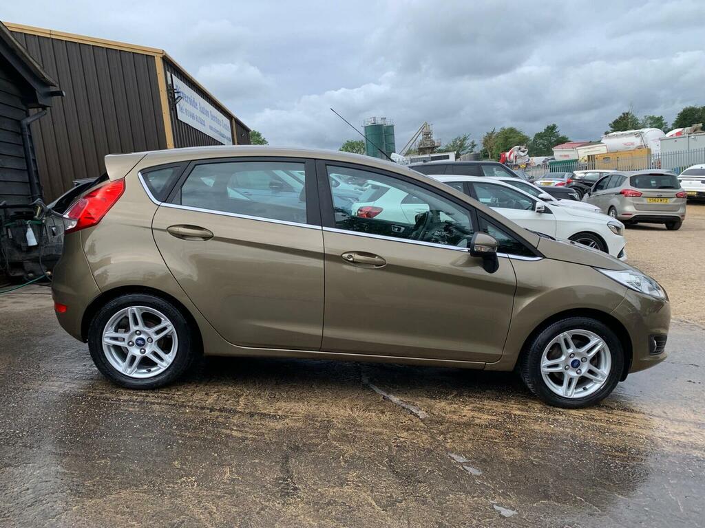 Ford Fiesta Zetec Euro 5 CU14KCX Brown #6
