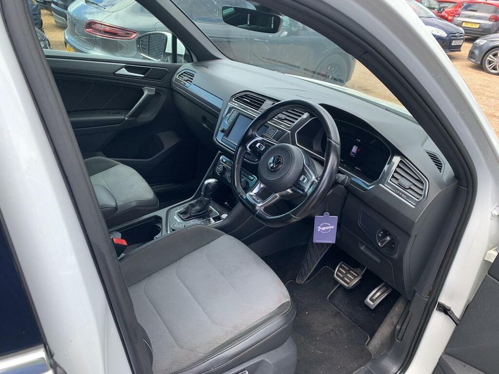Volkswagen Tiguan Moda White #9