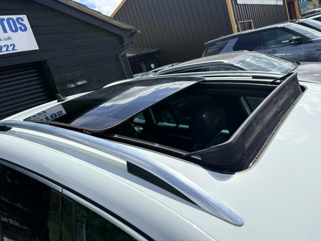 Volkswagen Tiguan Black #31