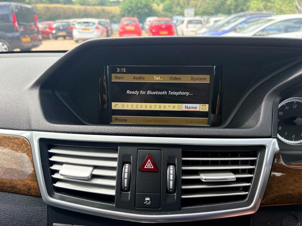 Mercedes-Benz E Class Cdi Blueefficiency Sport White #18