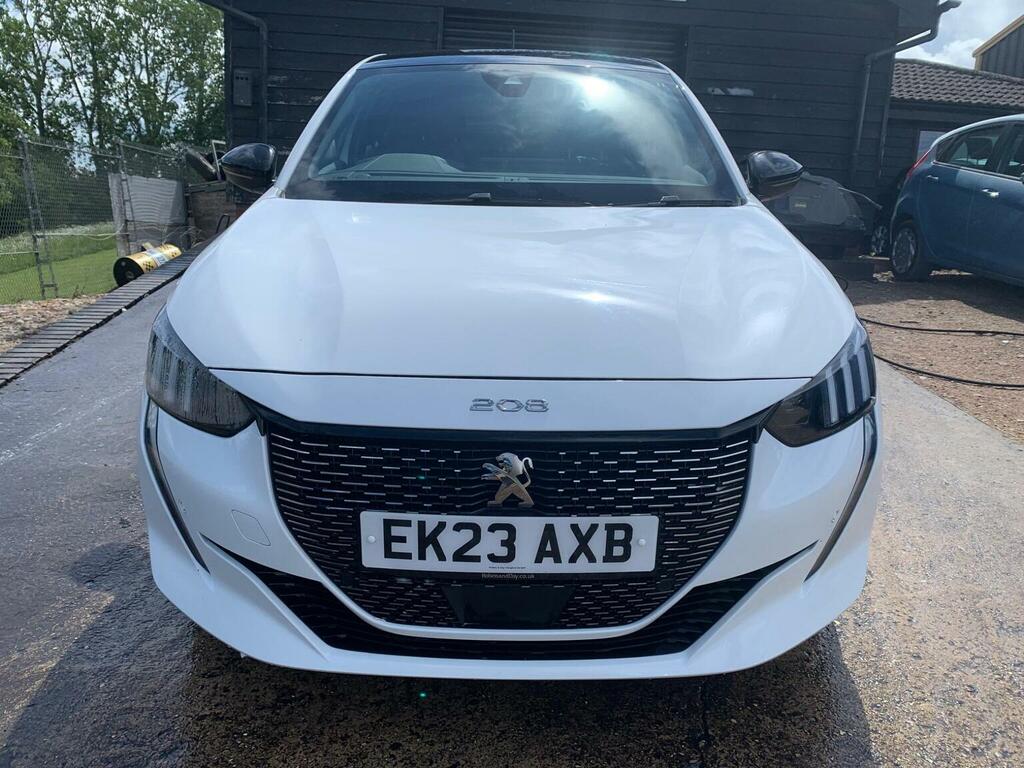 Peugeot 208 Puretech Gt Eat Euro 6 Ss White #2