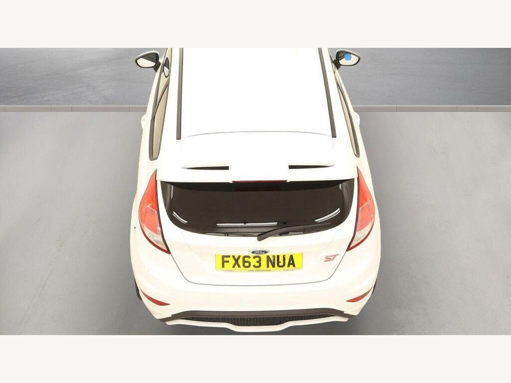 Ford Fiesta 1.0T Ecoboost Titanium Hatchback  #7