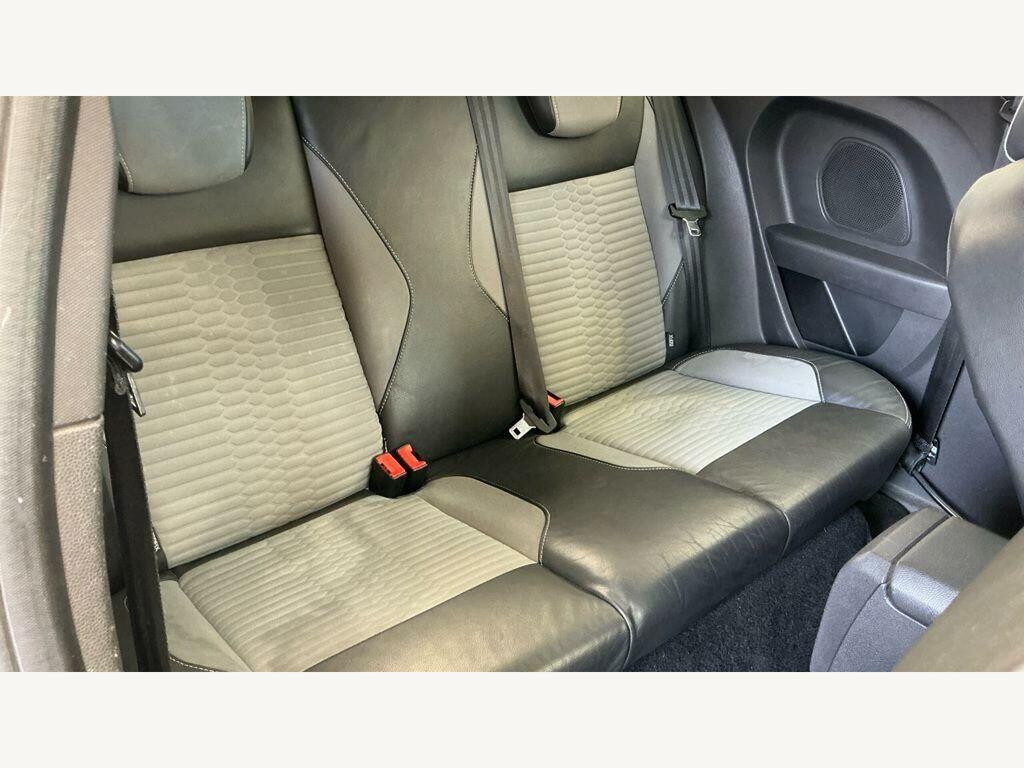 Ford Fiesta 1.0T Ecoboost Titanium Hatchback  #10