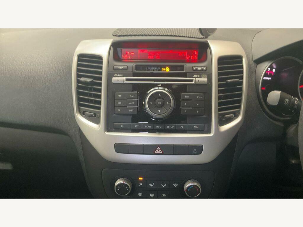 Kia Venga Mpv 1.6 3 Euro 6 Ss 201616 Red #10
