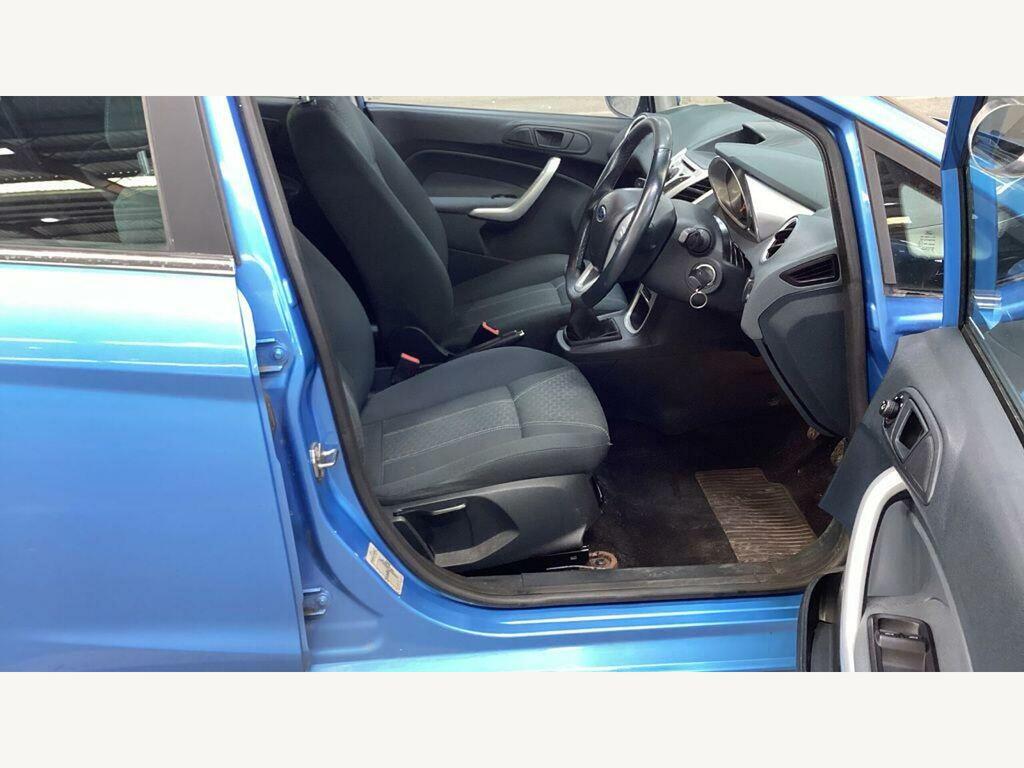 Ford Fiesta Zetec 1.4 5-Door Hatchback Black #11
