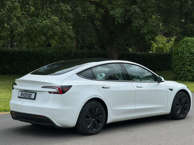 Tesla Model 3 2024 Saloon Rwd 208 Ps White #2