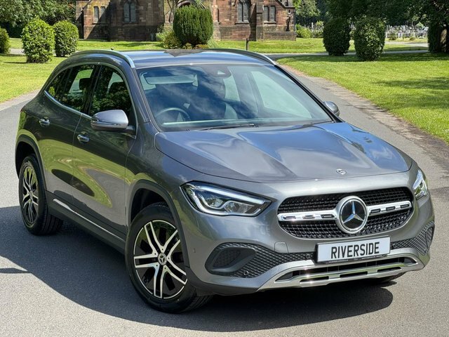 Mercedes-Benz GLA Class 2022 1.3 Gla200 Sport Executive Suv 7 BU72NLJ Grey #3