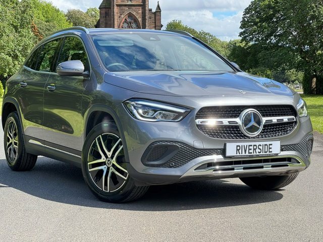 Mercedes-Benz GLA Class 2022 1.3 Gla200 Sport Executive Suv 7 BU72NLJ Grey #2