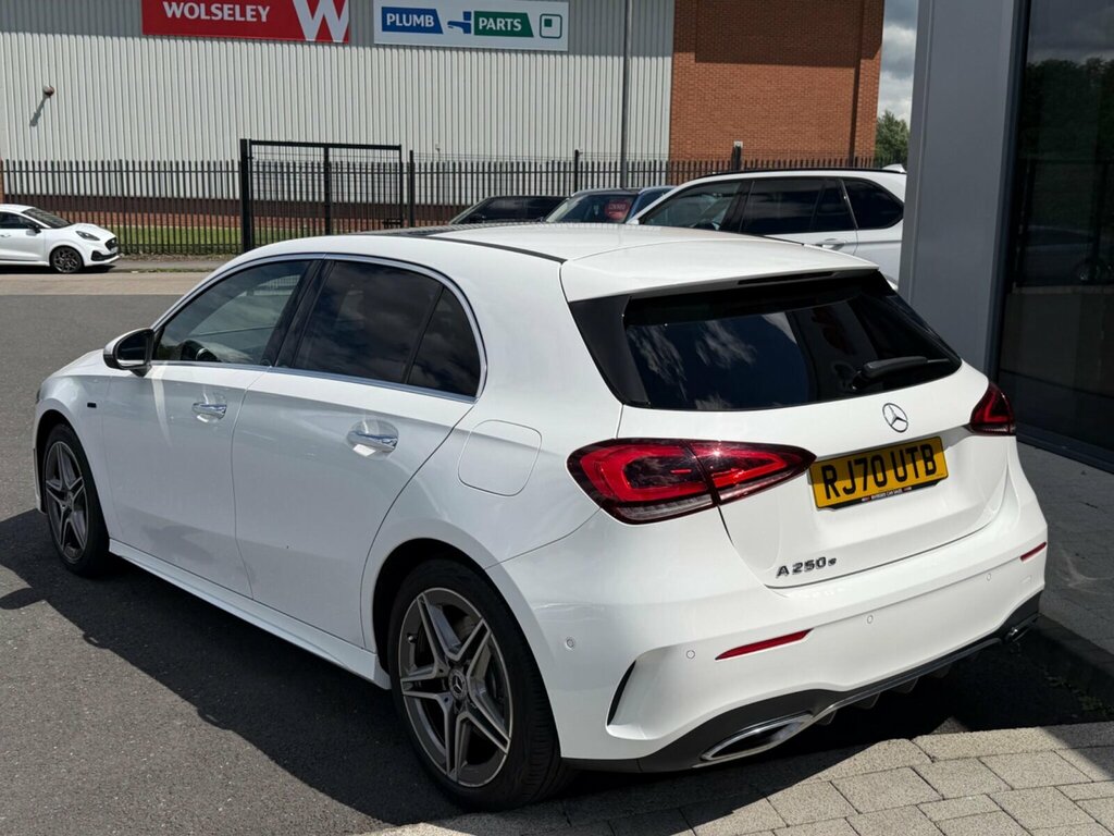 Mercedes-Benz A Class 1.3 A250e 15.6Kwh Amg Line Premium Plus 2 8G-dct #6