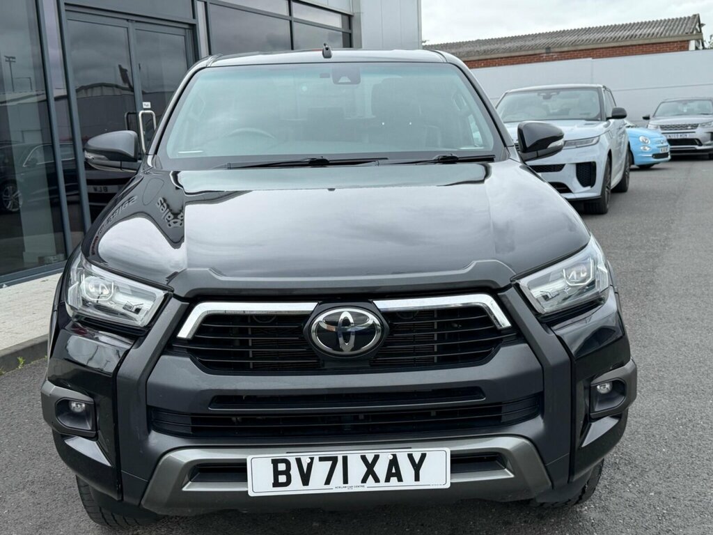Toyota HILUX 2.8 D-4d Invincible X 4Wd Euro 6 Ss #4