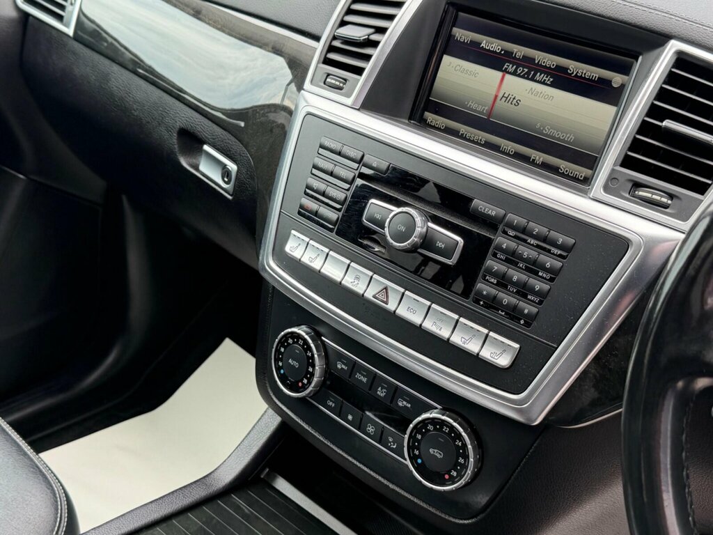 Mercedes-Benz GL Class Gl350 Bluetec Amg Sport Tip White #15