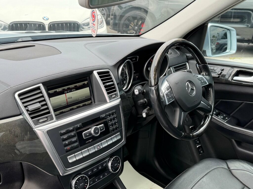 Mercedes-Benz GL Class Gl350 Bluetec Amg Sport Tip White #14