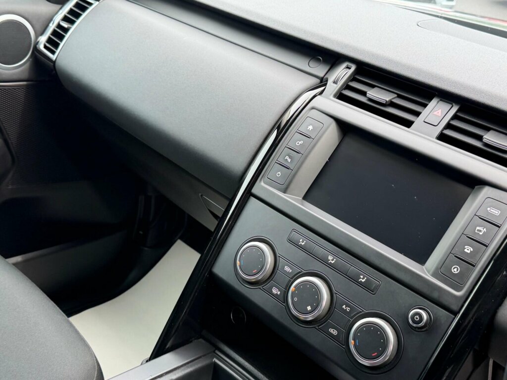 Land Rover Discovery 3.0 Si6 V6 Hse Grey #10