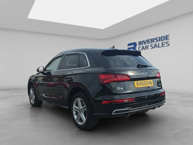 Audi Q5 2019 2.0 Tdi 40 S Line Suv S Tronic Qua KV69RUW Black #6