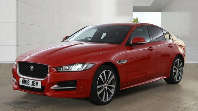 Jaguar XE 2018 2.0I Gpf R-sport Saloon Awd E Red #2