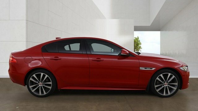 Jaguar XE 2018 2.0I Gpf R-sport Saloon Awd E Red #5