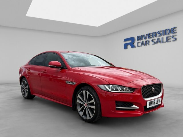 Jaguar XE 2018 2.0I Gpf R-sport Saloon Awd E Red