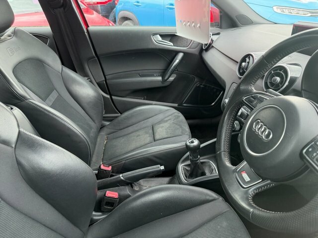 Audi A1 2015 1.4 Tfsi Cod S Line Sportback Manu LK15LTX Red #2