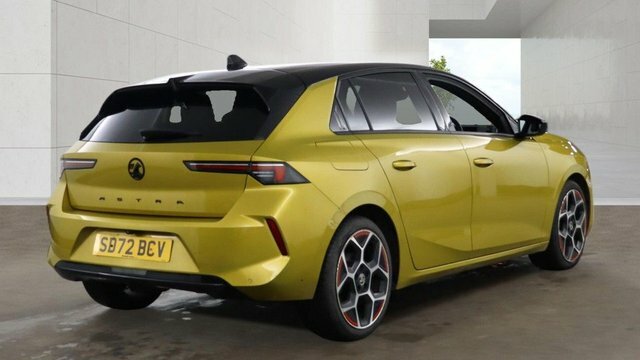 Vauxhall Astra 2022 1.2 Turbo Gs Line Hatchback Yellow #4