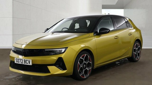 Vauxhall Astra 2022 1.2 Turbo Gs Line Hatchback Yellow #2