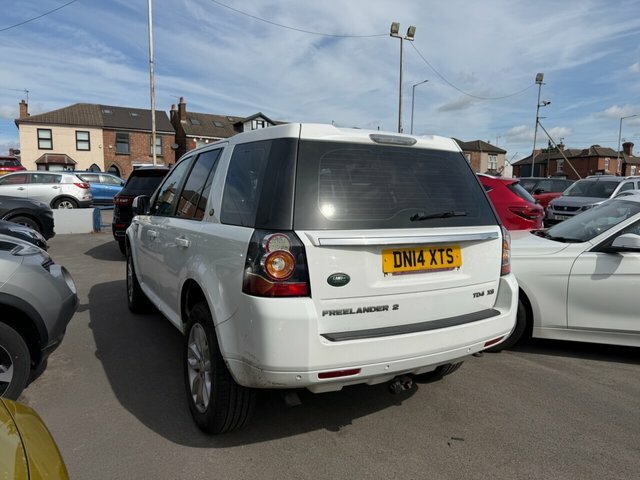 Land Rover Freelander 2 2014 2.2 Td4 Xs Suv 4Wd Euro 5 White #5