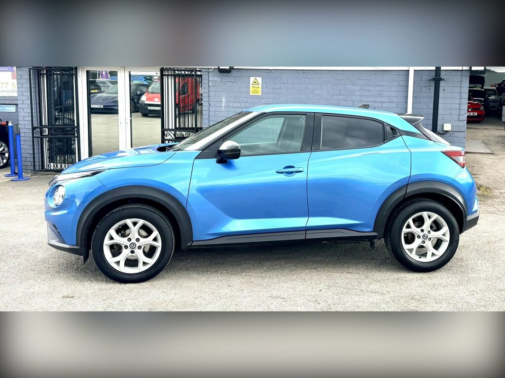 Nissan Juke Tekna Blue #22
