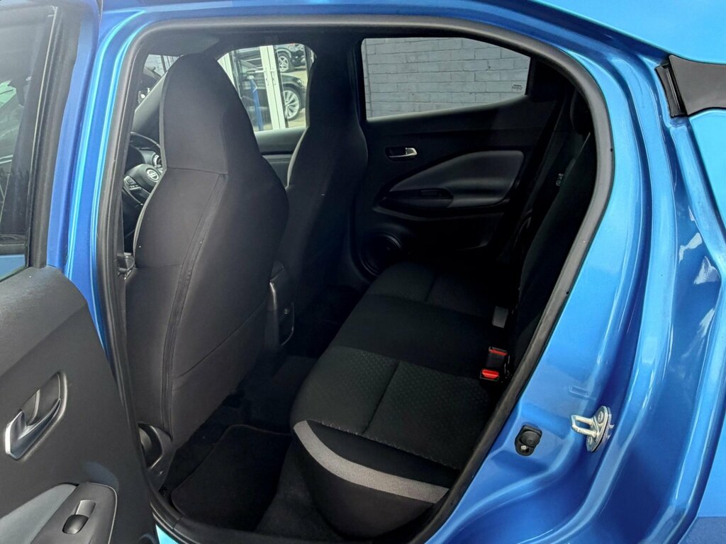 Nissan Juke Tekna Blue #11