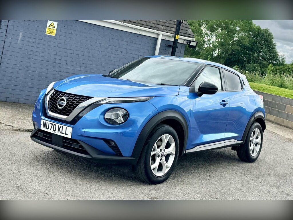 Nissan Juke Tekna Blue #24