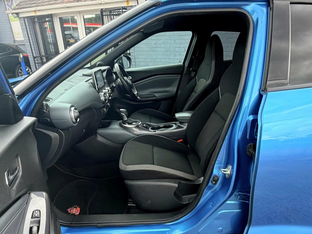 Nissan Juke Tekna Blue #9