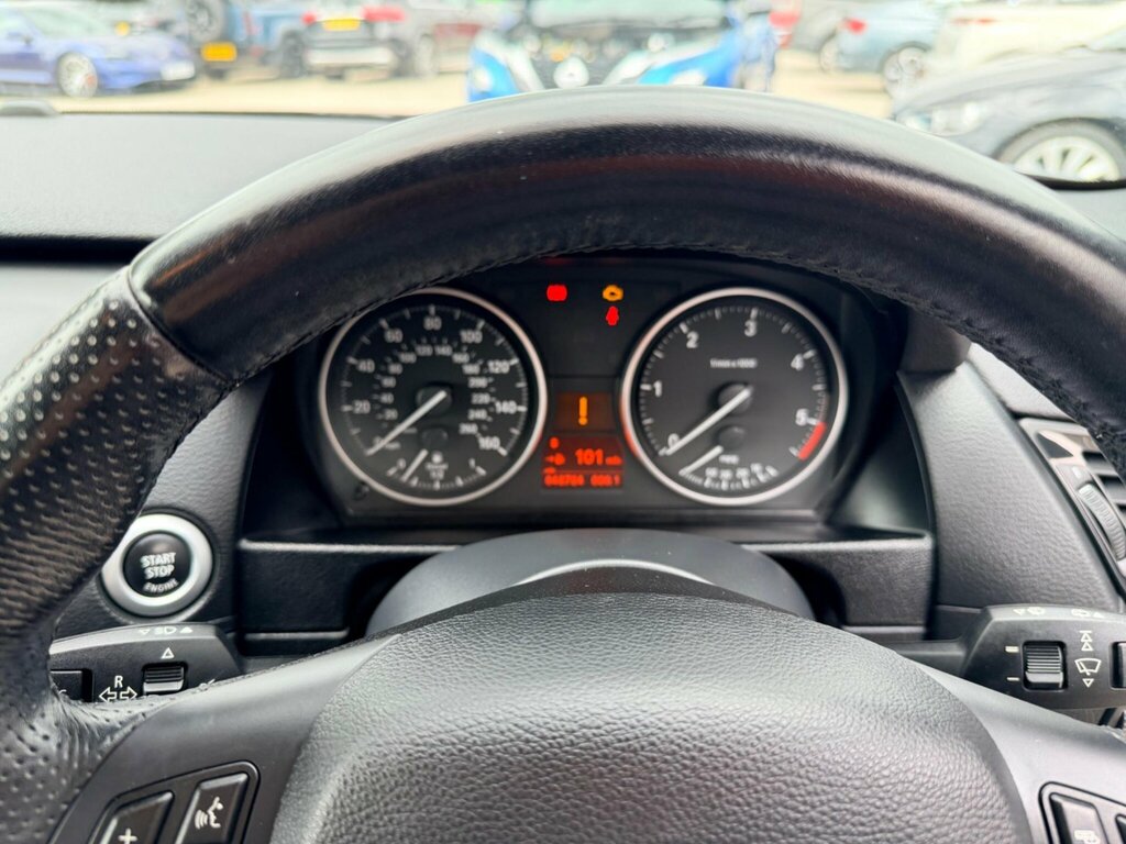 BMW X1 Xline White #11