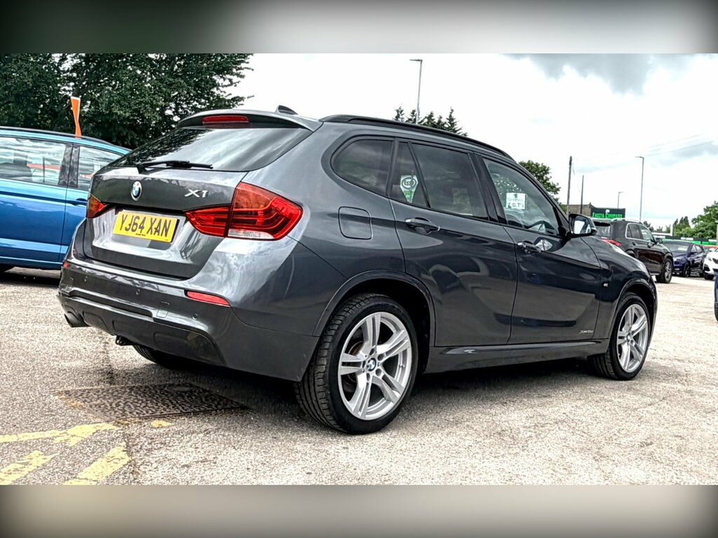 BMW X1 Xline White #29