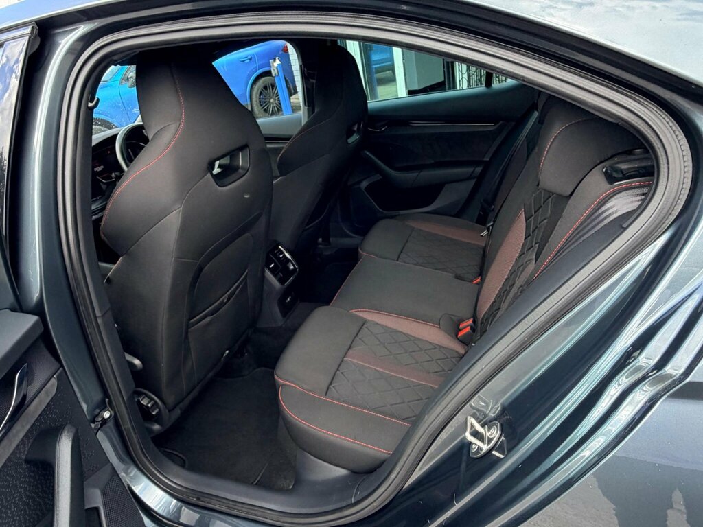 Skoda Octavia 1.5 Tsi Se First Edition Blue #17