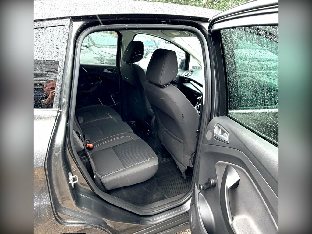 Ford C-Max Titanium Tdci White #11