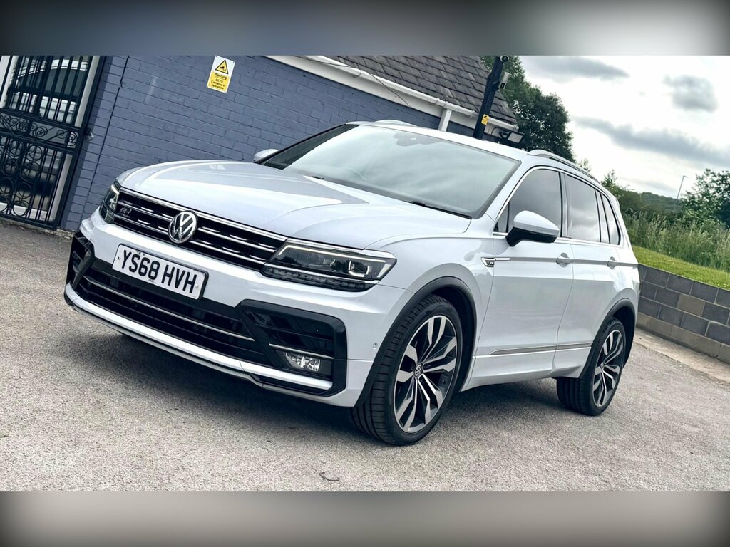 Volkswagen Tiguan 2.0 Tdi R-line Dsg Euro 6 Ss Silver