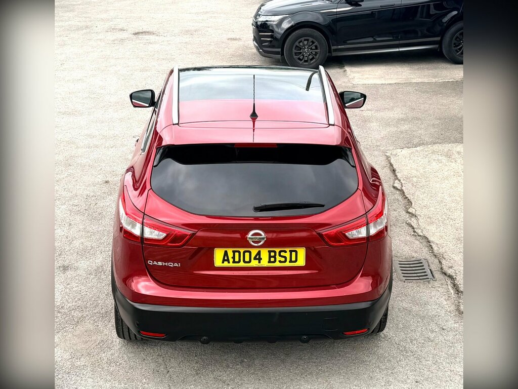 Nissan Qashqai 1.6 Dci Tekna 2Wd Euro 6 Ss AD04BSD Red #4