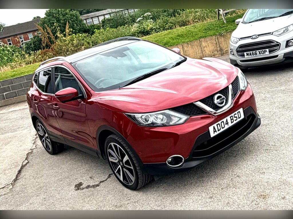 Nissan Qashqai 1.6 Dci Tekna 2Wd Euro 6 Ss AD04BSD Red #2