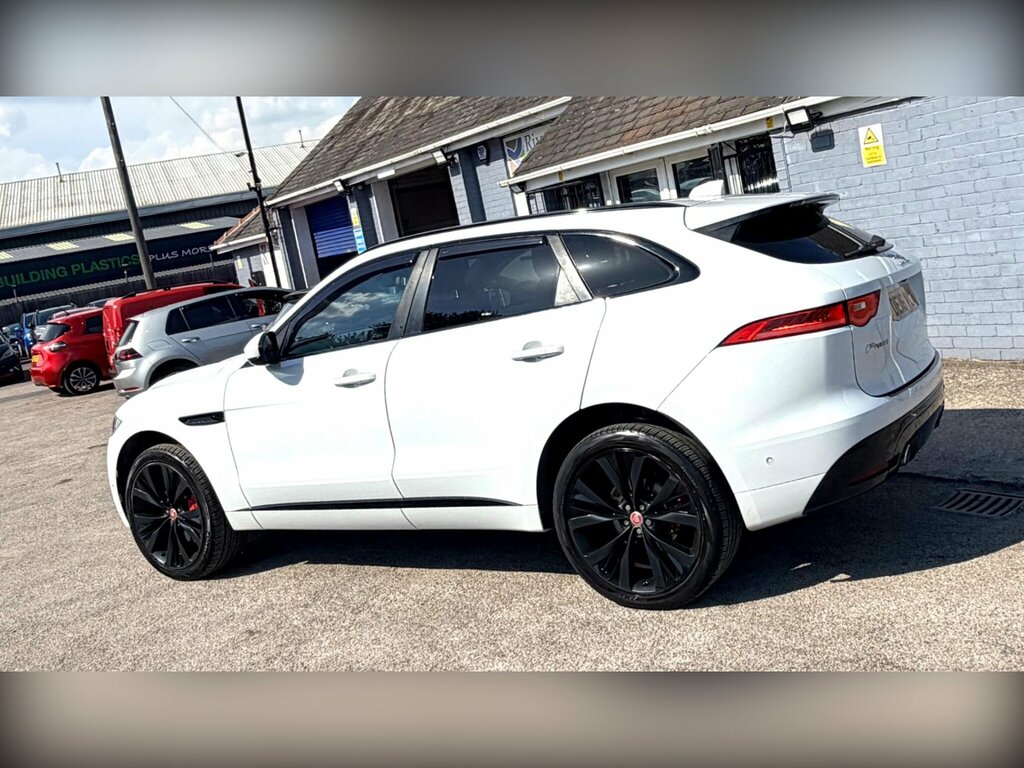 Jaguar F-Pace 3.0 D300 V6 S Awd Euro 6 Ss White #5