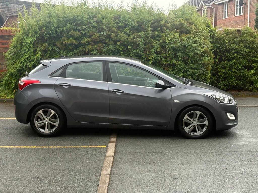 Hyundai I30 1.6 Crdi Blue Drive Se Dct Euro 6 S S Grey #3