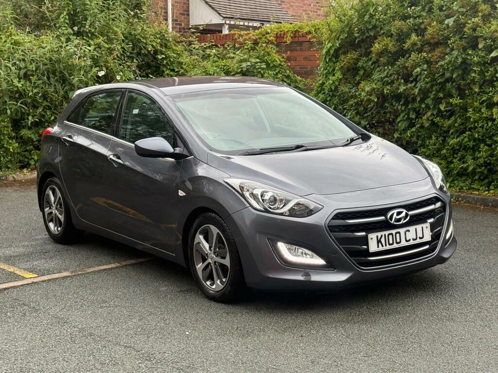 Hyundai I30 Hatchback Crdi Black #11