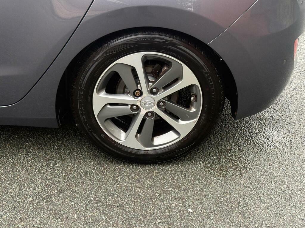 Hyundai I30 Hatchback Crdi Black #25