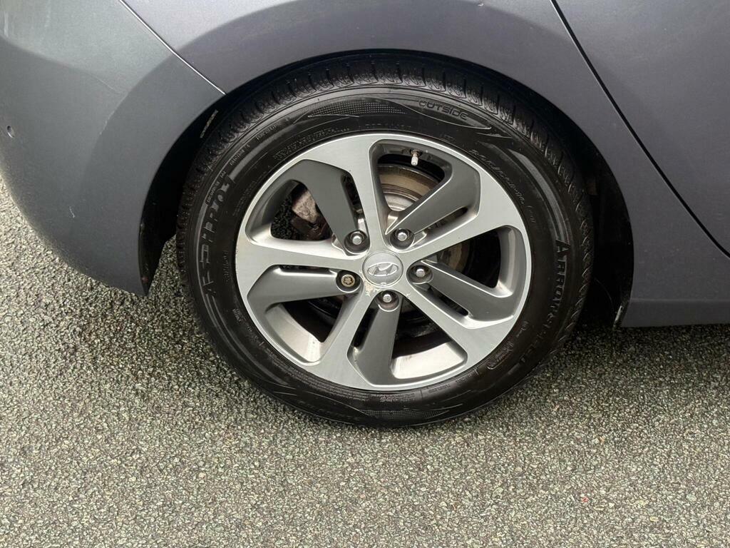 Hyundai I30 Hatchback Crdi Black #22
