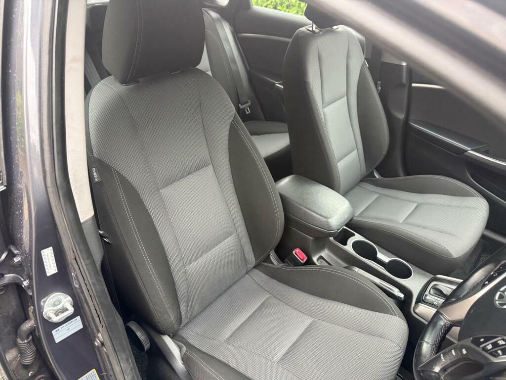 Hyundai I30 1.6 Crdi Blue Drive Se Dct Euro 6 S S Grey #5