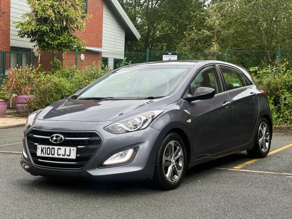Hyundai I30 1.6 Crdi Blue Drive Se Dct Euro 6 S S Grey #2
