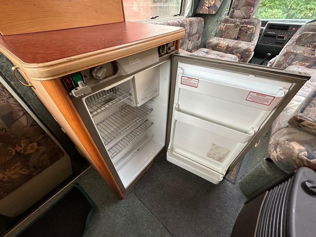 Volkswagen Campervan   #23