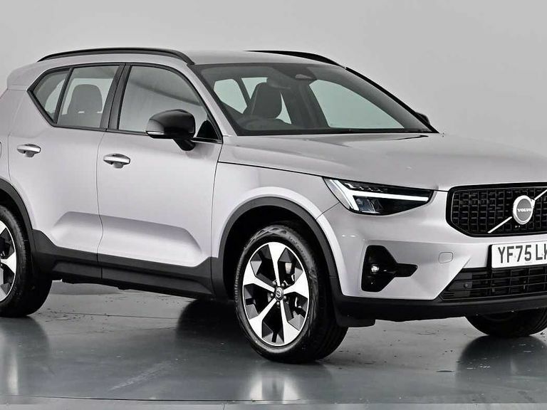 Volvo XC40 Plus, B3 Mild Hybrid, Dark Silver