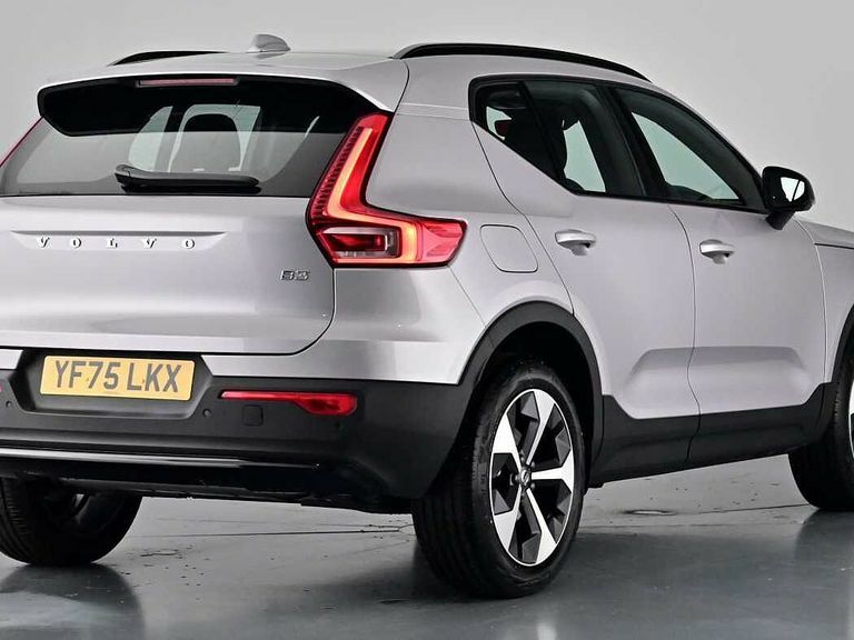 Volvo XC40 Plus, B3 Mild Hybrid, Dark YF75LKX Silver #6