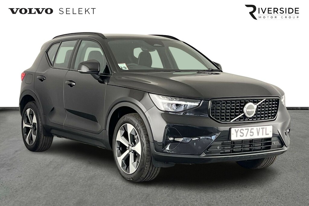 Volvo XC40 Plus, B3 Mild Hybrid, Dark YS75VTL Black #2