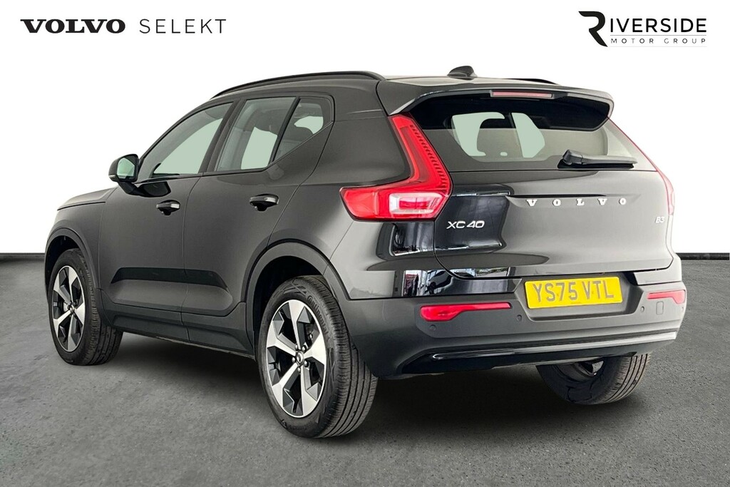 Volvo XC40 Plus, B3 Mild Hybrid, Dark YS75VTL Black #5